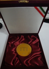 Ù…Ø¯Ø§Ù„ Ø·Ù„Ø§ Ù…Ø®ØªØ±Ø¹ÛŒÙ† Ø¢Ø³ÛŒØ§